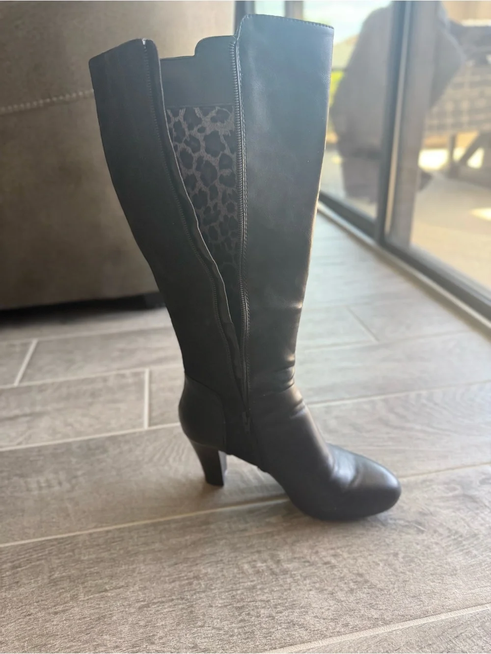 White Mountain Black Knee-High Heeled Boot with Leopard Lining